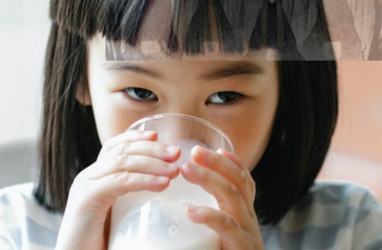 Why the cafeteria should start serving only milk